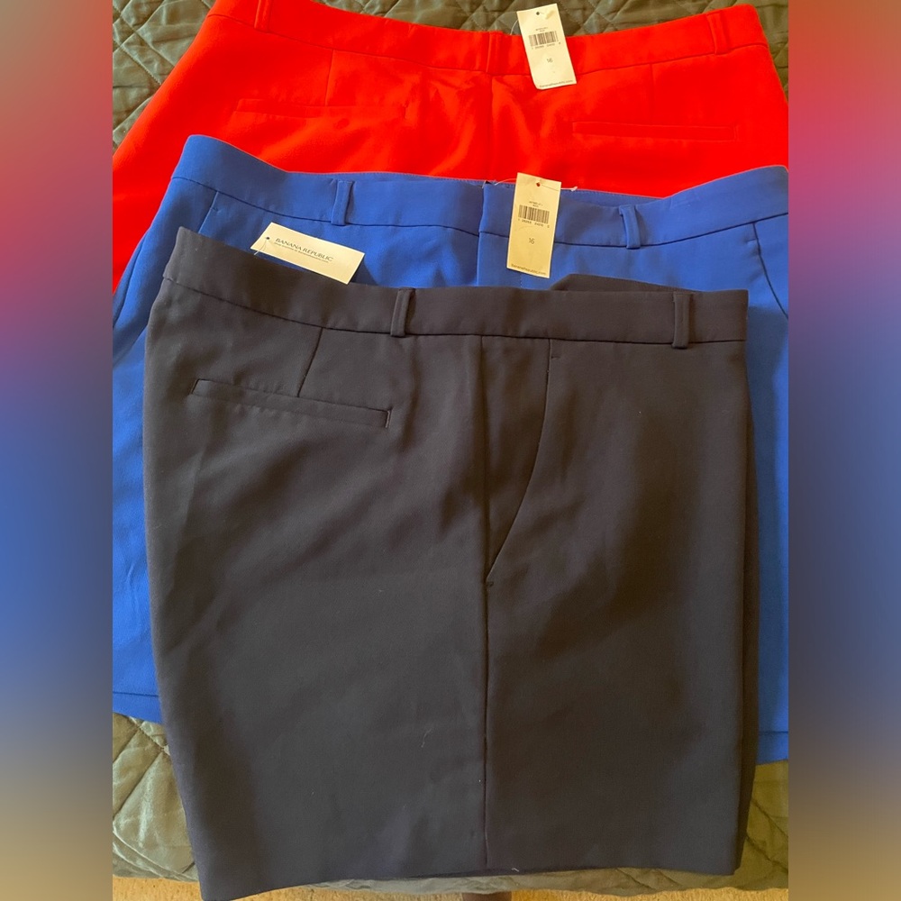 Women’s size 16 NEW Banana Republic shorts ; all 3 pairs for $36 ; 5 “ inseam